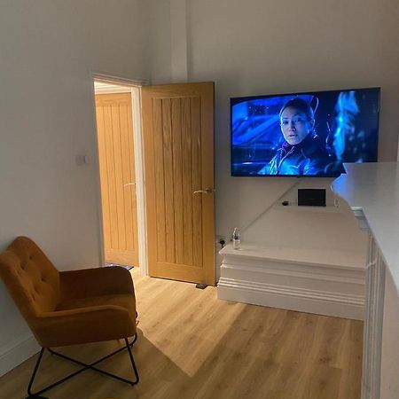 I&J Suites London Exterior photo